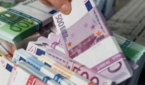 Miratohet regjistri i llogarive bankare: Synohet shmangia e pastrimit te parave